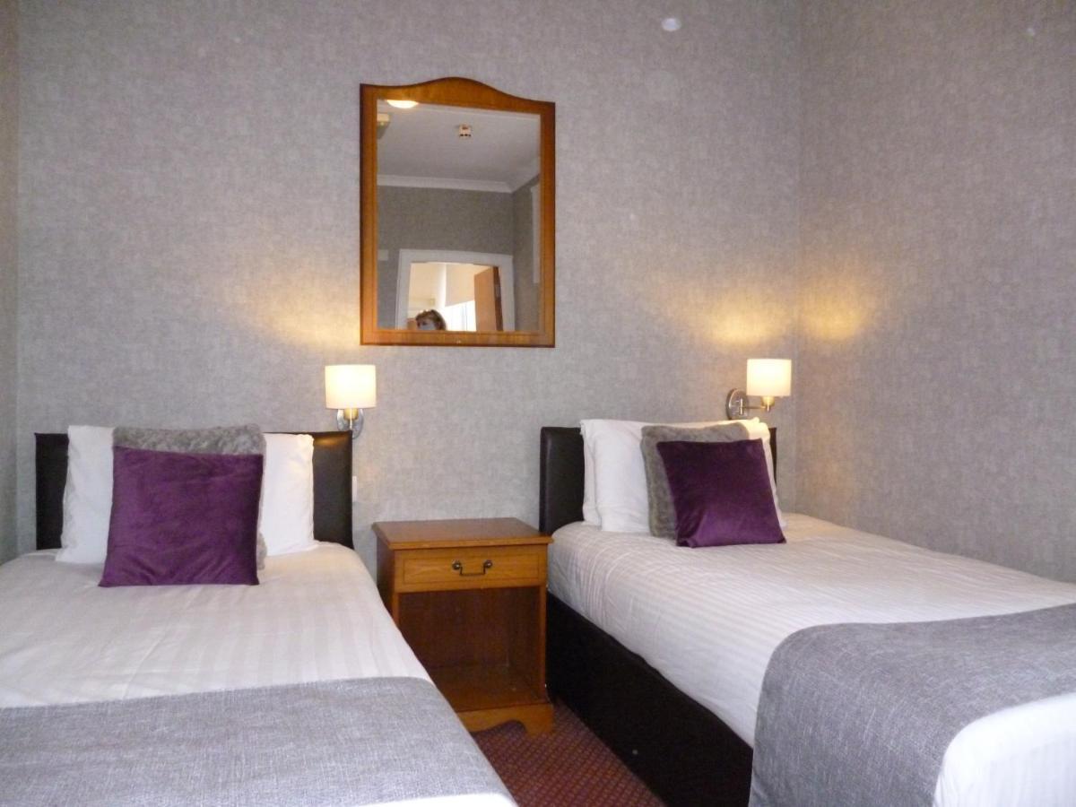 West Park Hotel Clydebank Buitenkant foto