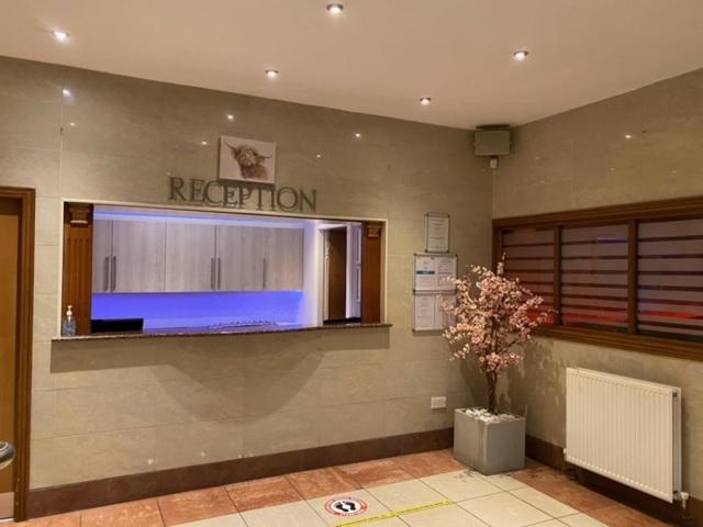 West Park Hotel Clydebank Buitenkant foto