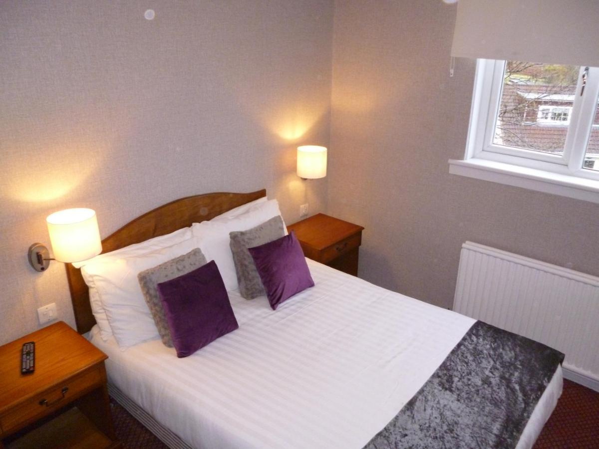 West Park Hotel Clydebank Buitenkant foto