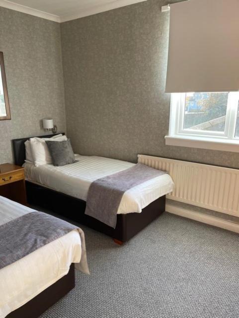 West Park Hotel Clydebank Buitenkant foto