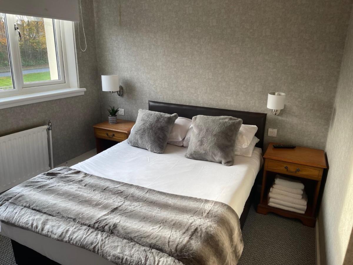 West Park Hotel Clydebank Buitenkant foto