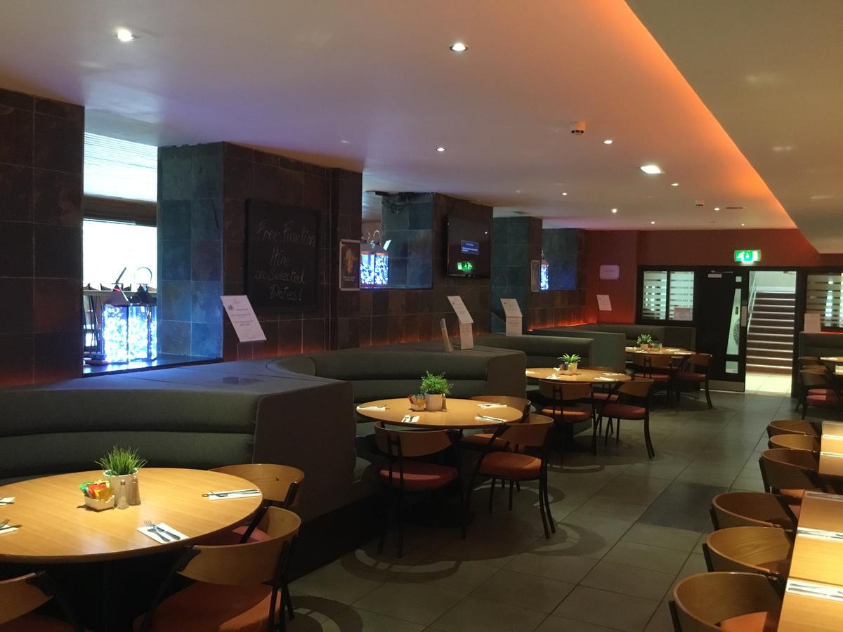 West Park Hotel Clydebank Buitenkant foto